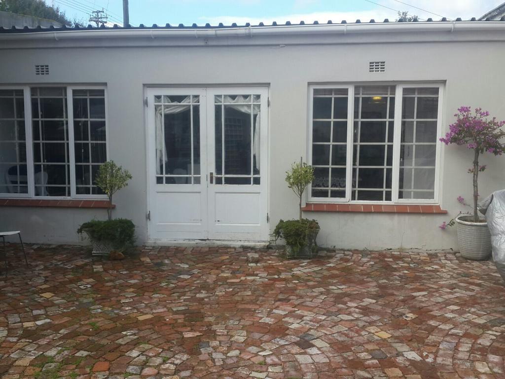 Dancers' Holiday home *
